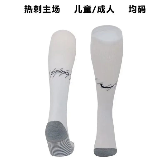 23-24 Tottenham Hotspur Home socks