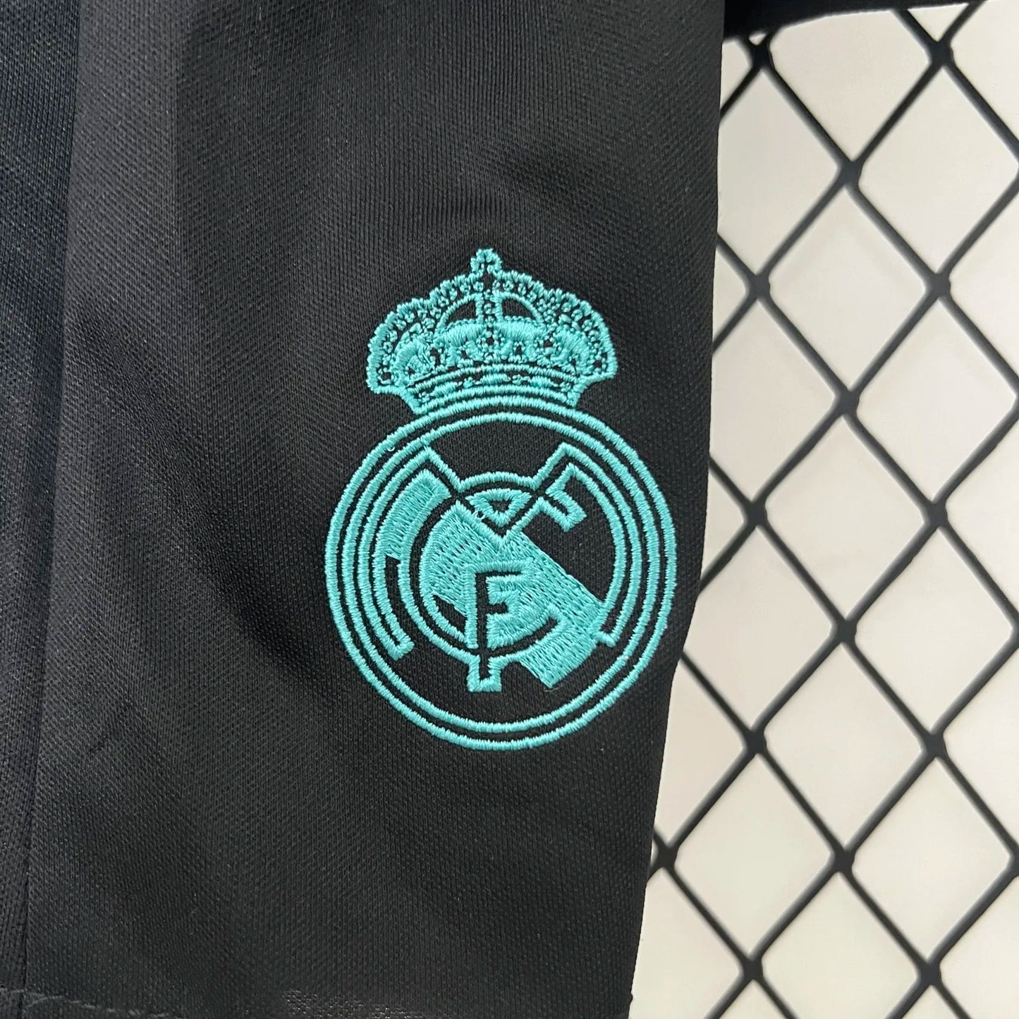 Retro17-18 Real Madrid Away Kids Kit