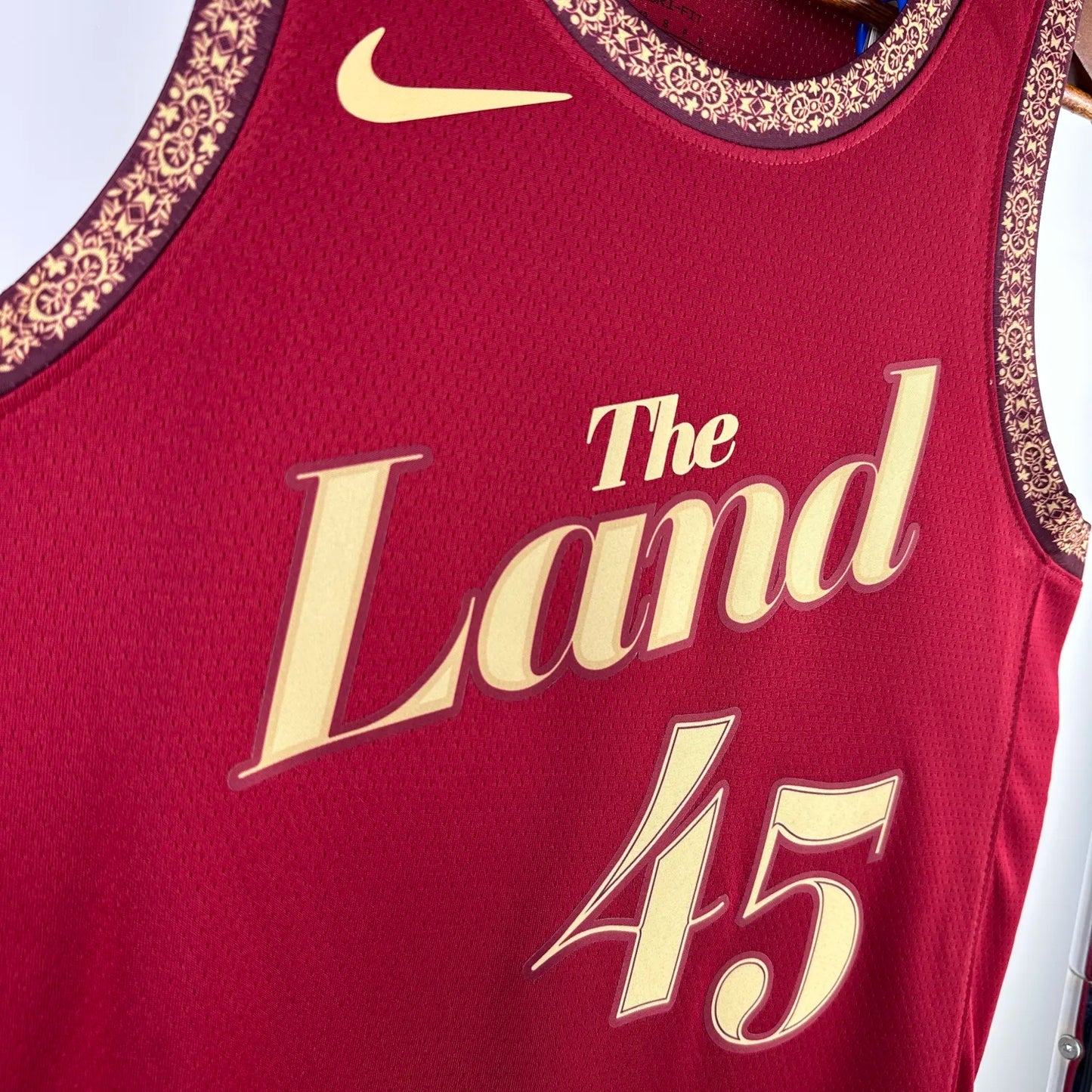 2024 Cleveland Cavaliers City Edition MITCHELL #45 Swingman NBA Jersey
