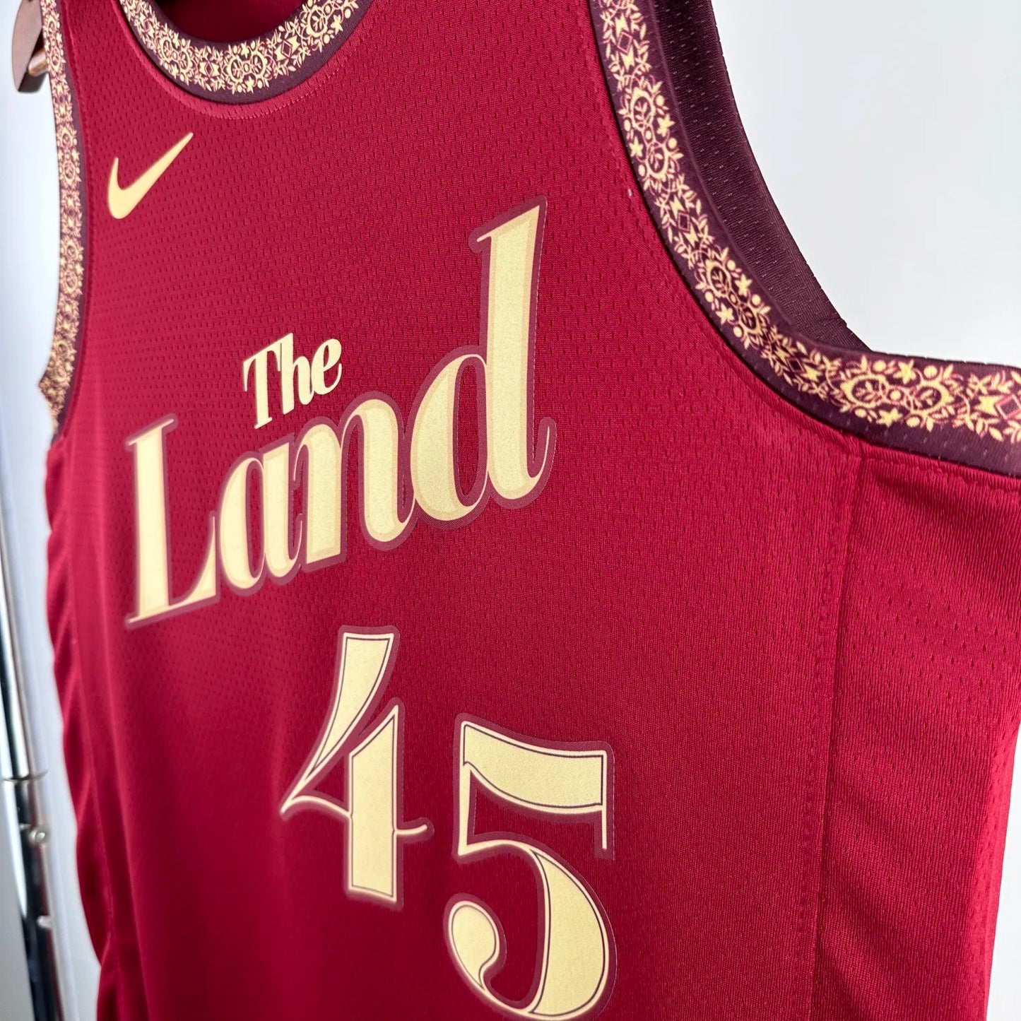 2024 Cleveland Cavaliers City Edition MITCHELL #45 Swingman NBA Jersey