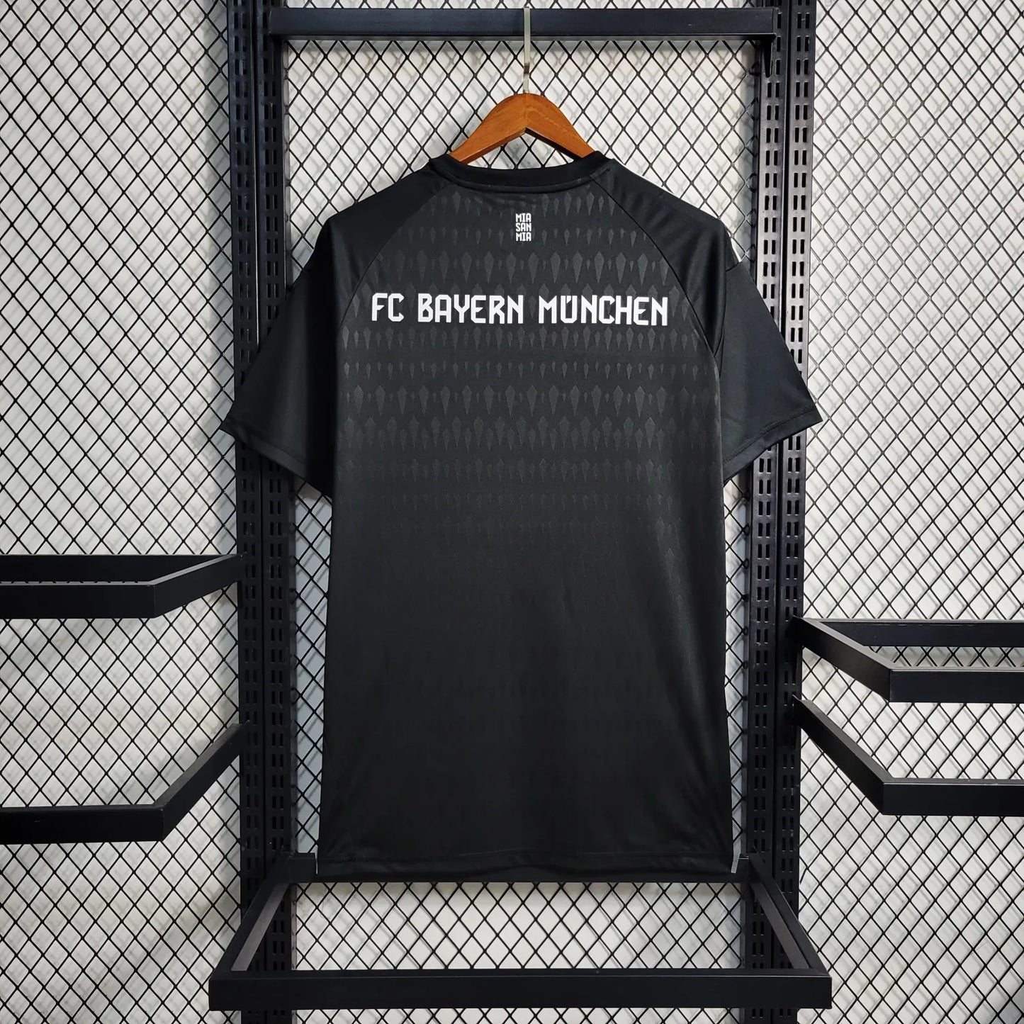 23-24 Bayern Munich Goal Keeper Fans Jersey