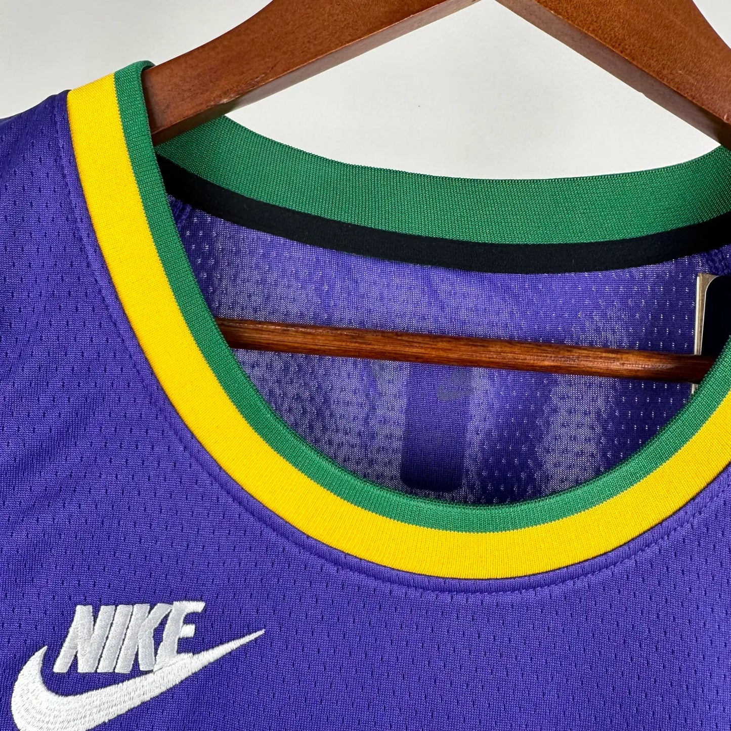 23-24 Utah Jazz Classic Edition Donovan Mitchel #45 Swingman NBA Jersey