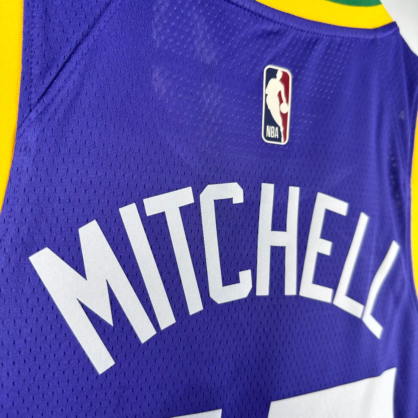 23-24 Utah Jazz Classic Edition Donovan Mitchel #45 Swingman NBA Jersey