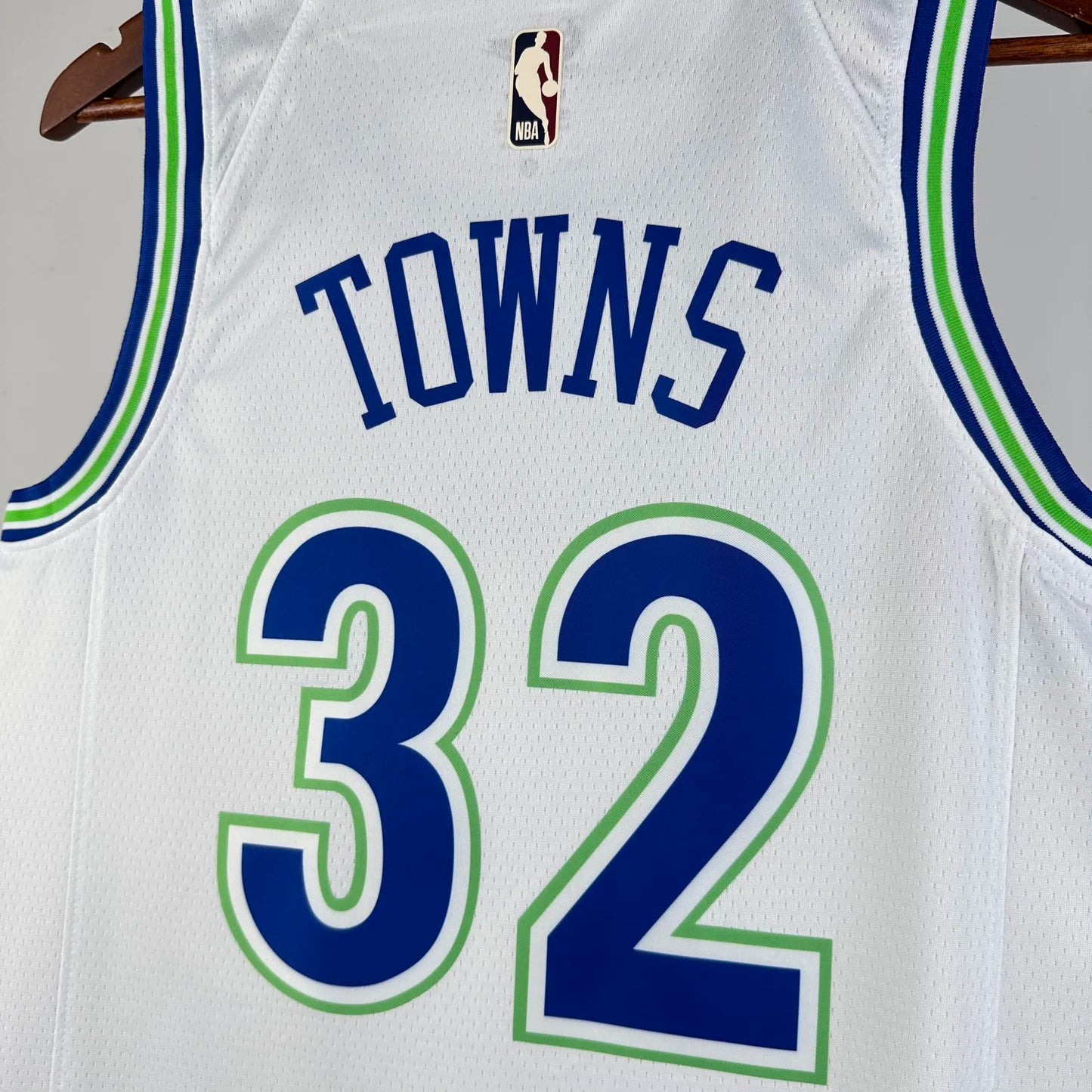 23-24 Minnesota Timberwolves Classic Edition TOWNS #32 Swingman NBA Jersey