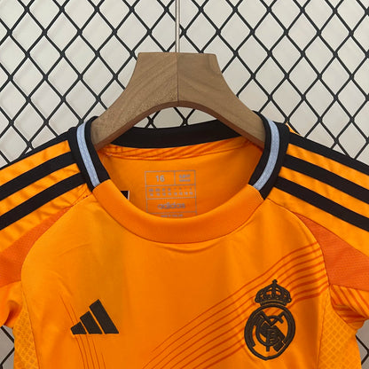 24-25 Real Madrid Away Kid Kit